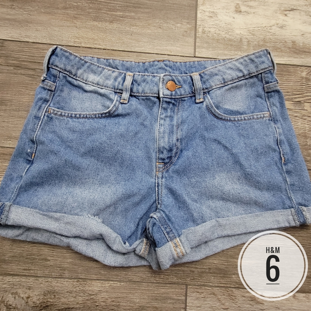 Size 6 H&M Denim Shorts